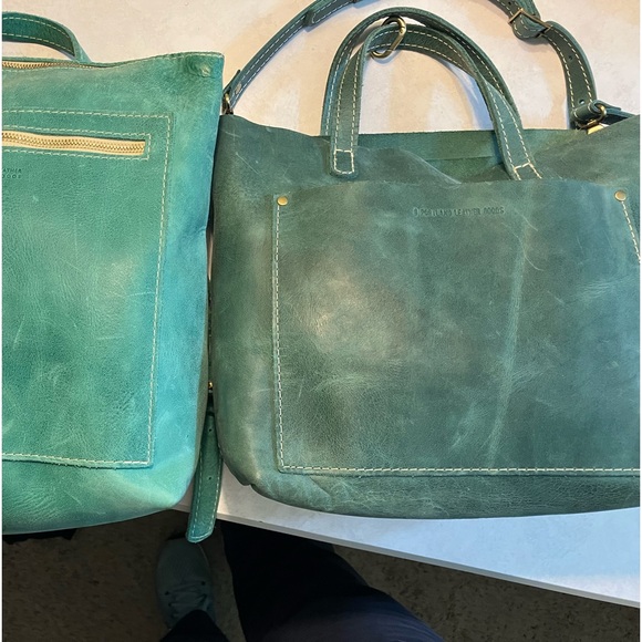 Portland Leather Surf Medium Classic Crossbody VGUC - Picture 11 of 12